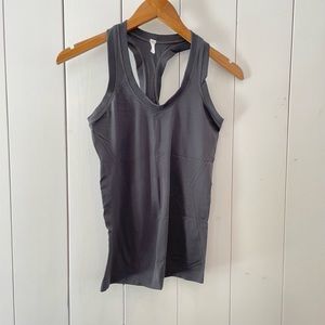 Athleta Momentum tank